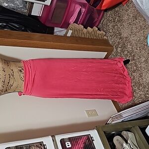 NWT 3xl solid pink lularoe maxi skirt.